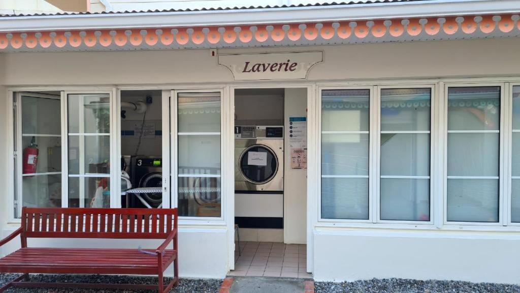 Au Beau Village Studio Avec Piscine Magnifique Sainte-Luce Exteriér fotografie